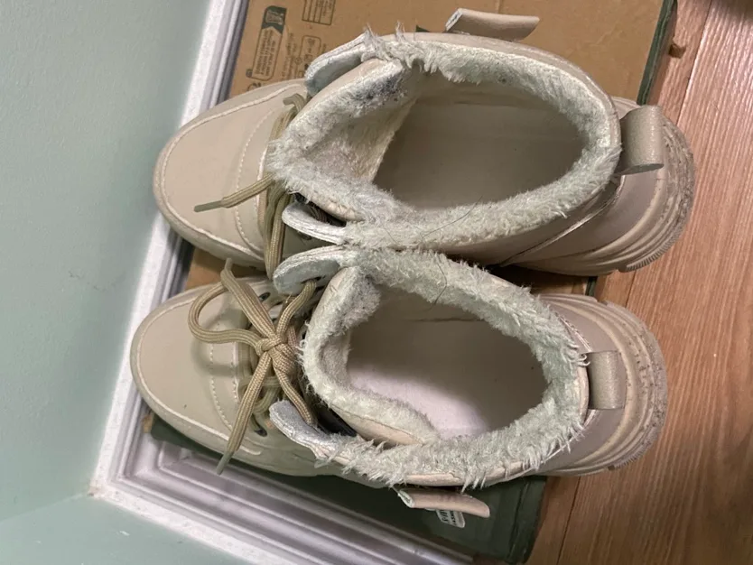 Winter Boots image indicator(4)