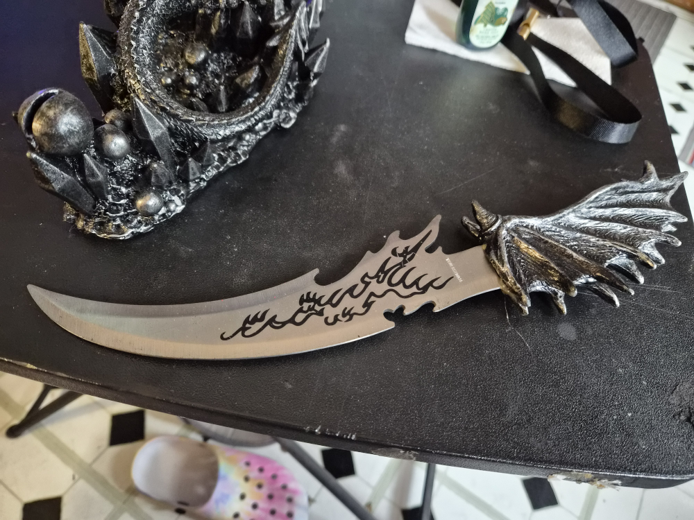 Dragon Statue with Sword - photo 4