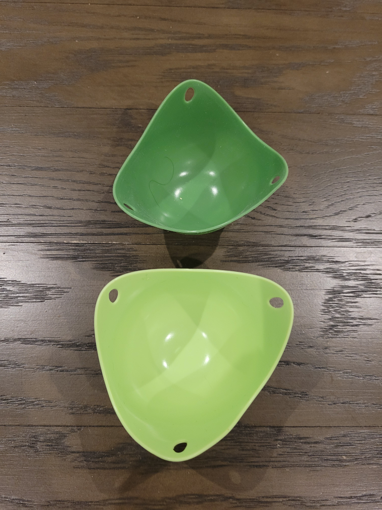 New Silicone Egg Poaching Cups - Set of 2