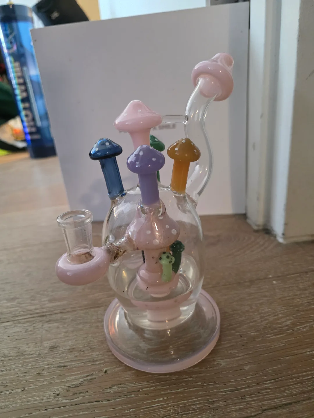 Mushroom Glass Bong image indicator(3)