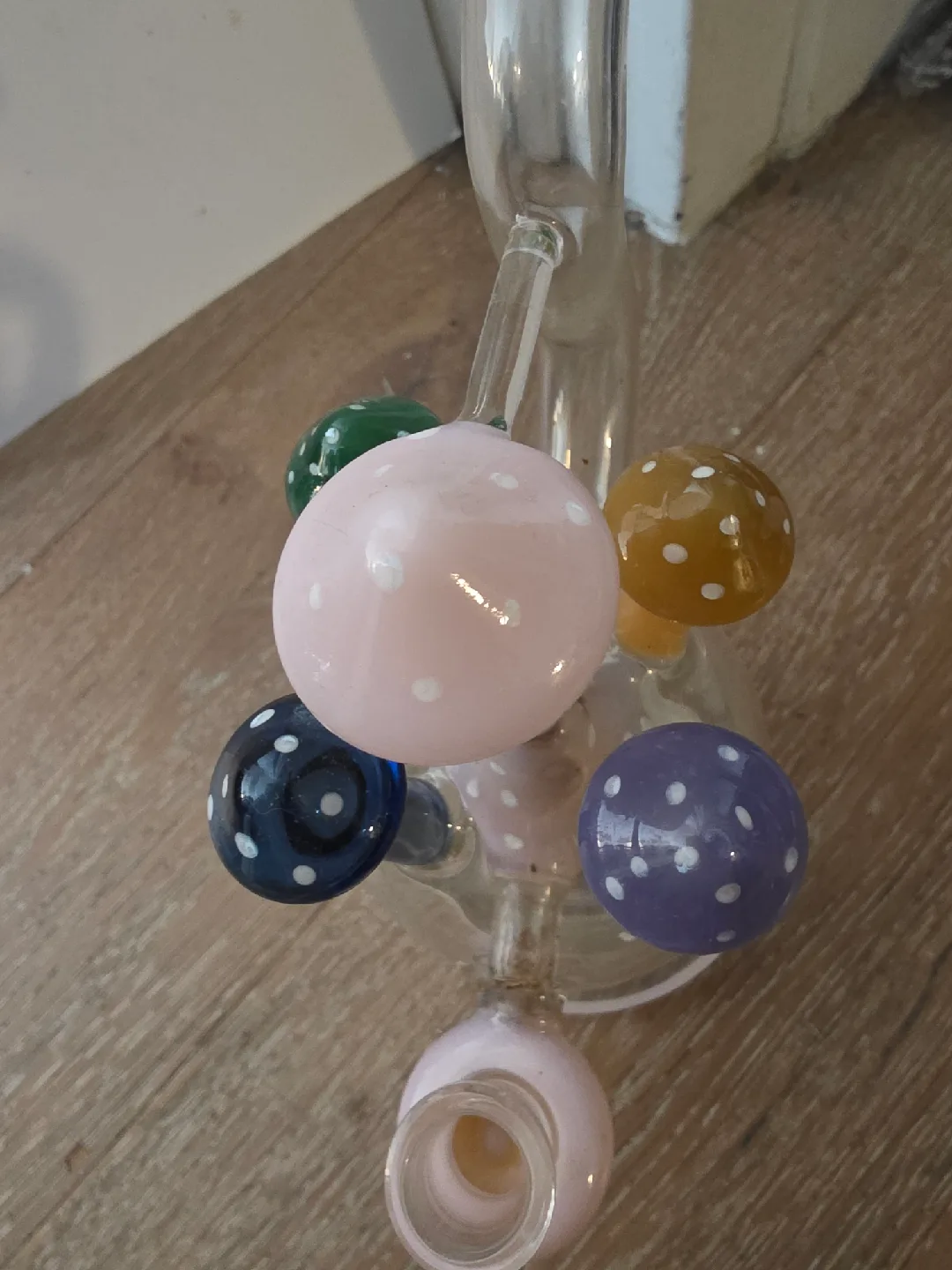 Mushroom Glass Bong image indicator(5)