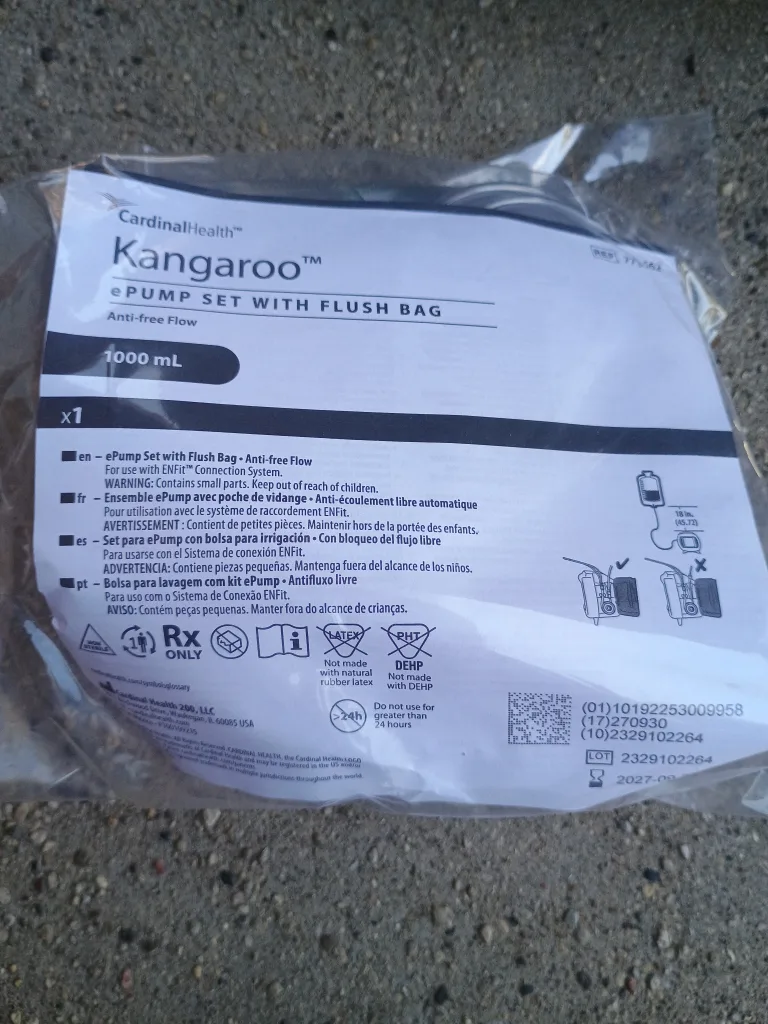Cardinal Health Kangaroo ePump Set with Flush Bag thumbnail