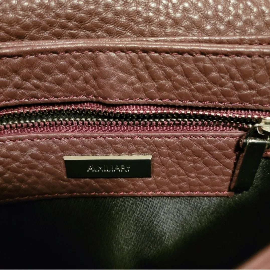 AUXILIARY Brown Leather Crossbody Bag image indicator(6)