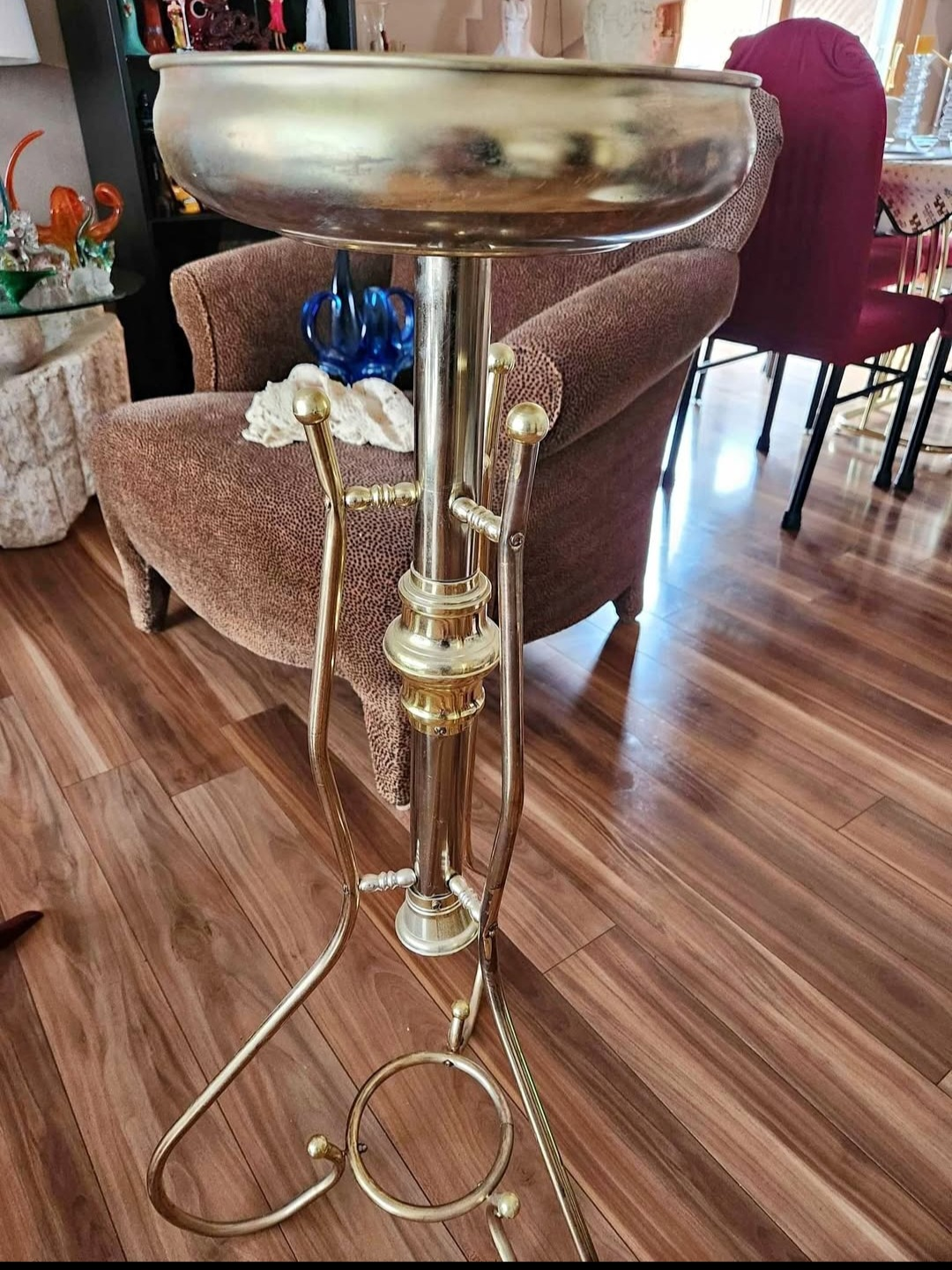 "FINAL DAY" Vintage Hollywood Regency plant stand