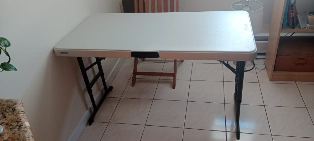 Lifetime White Foldable 4ft Table