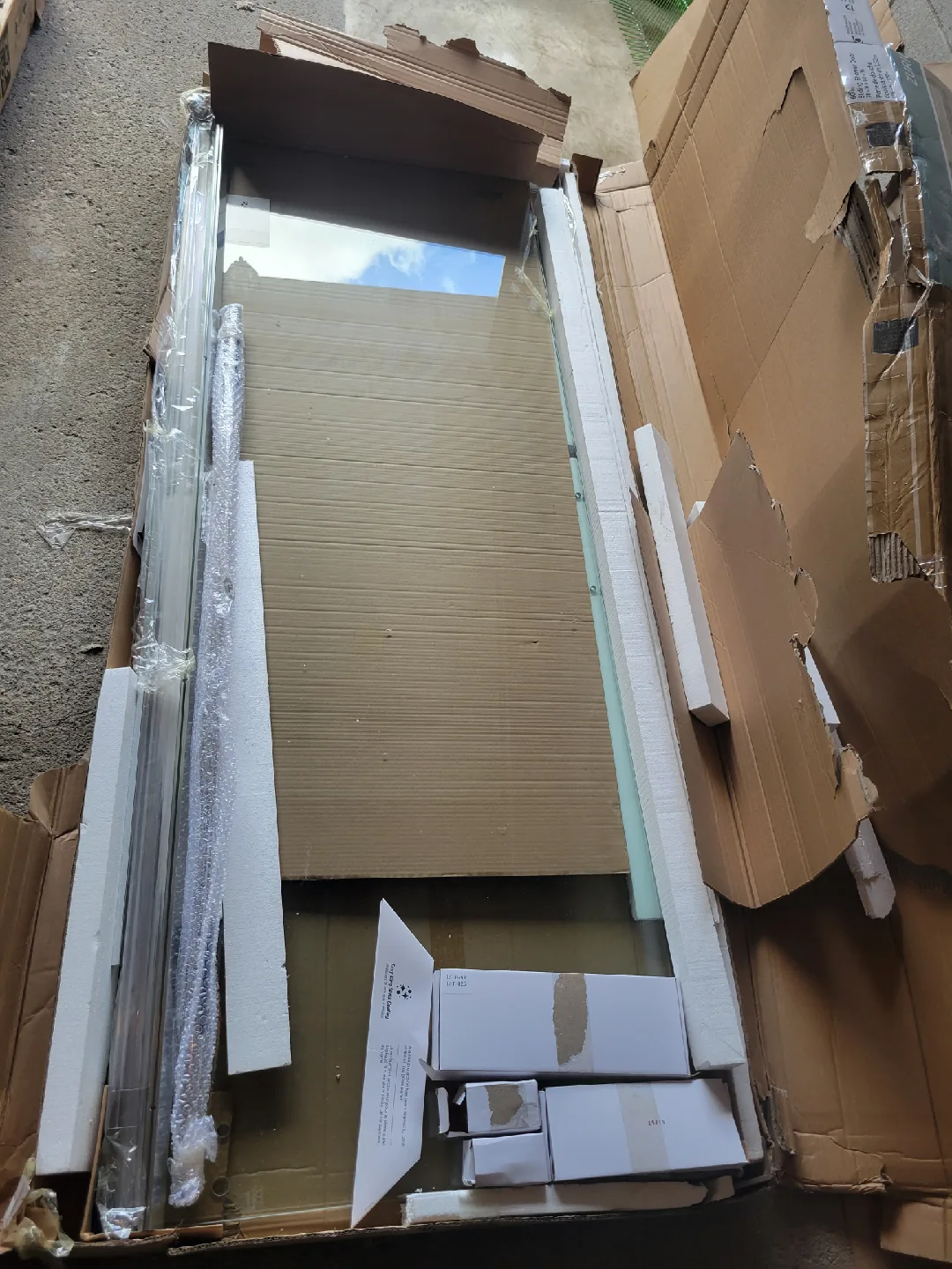 Shower Door - New in Box! image indicator(2)