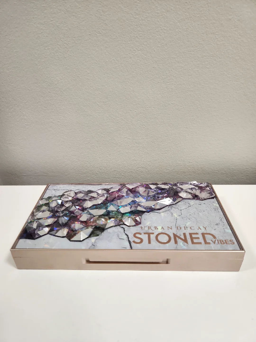 Urban Decay Stoned Vibes Eyeshadow Palette thumbnail