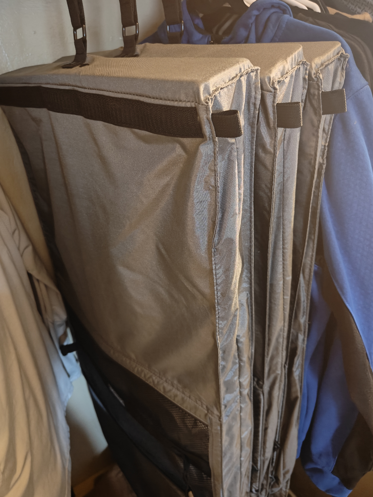 3 Victorinox lightweight Garment Bag