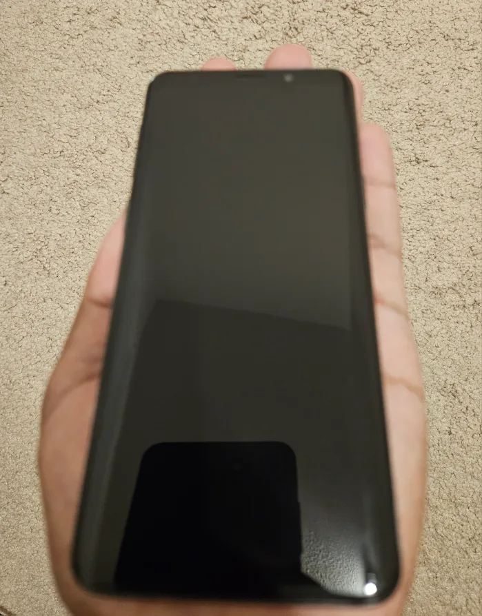Samsung Galaxy S9 - Great Condition image indicator(2)