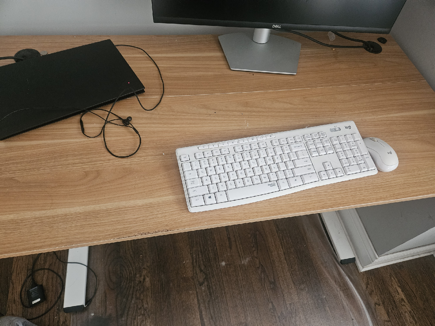 sitting / standing desk - photo 2