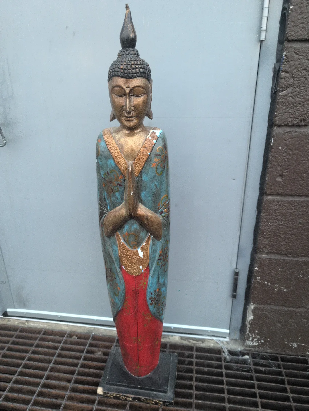 Wooden Buddha Statue thumbnail