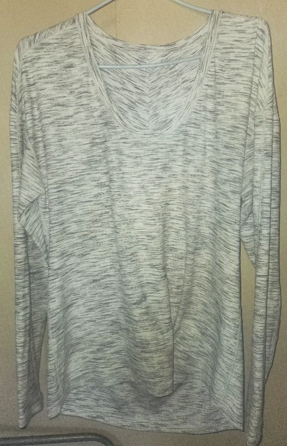 Long Sleeve V-Neck Top thumbnail