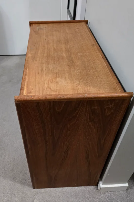 Wooden Storage Chest image indicator(2)