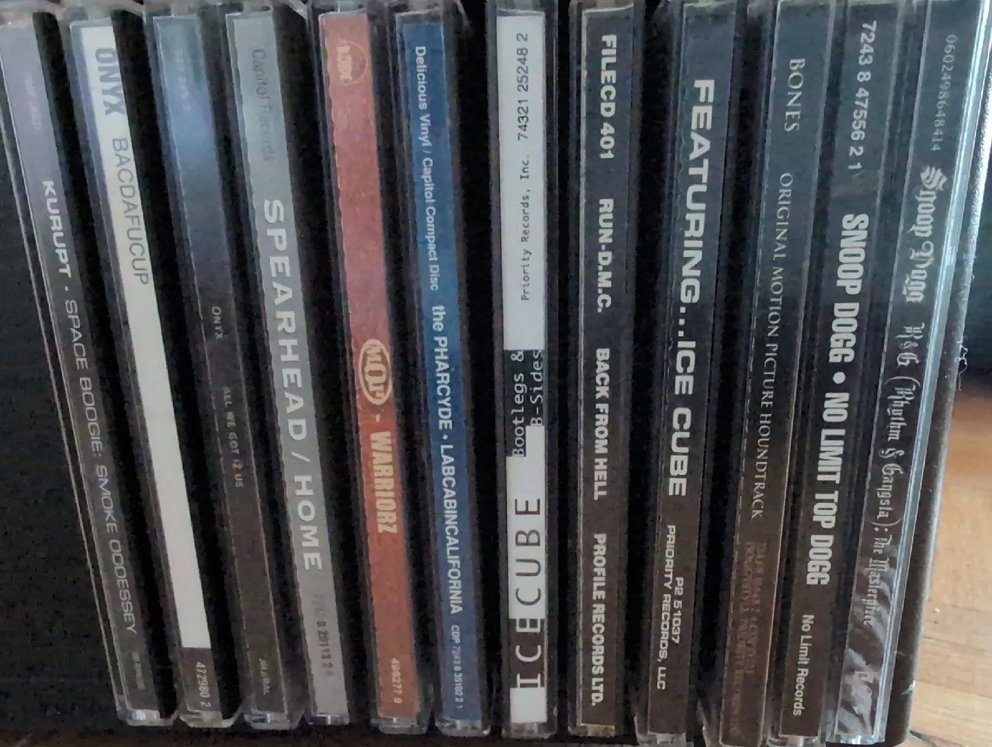 Mixed Lot of CDs: Snoop Dogg, Ice Cube, Run-DMC & More thumbnail