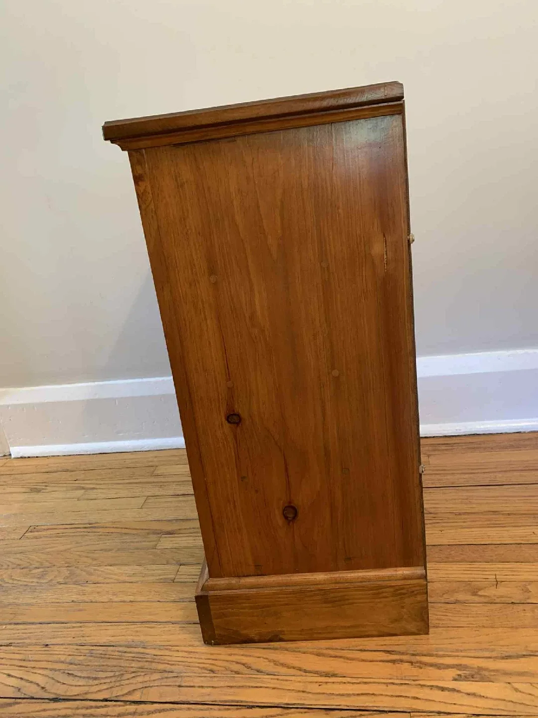 Wooden Wine Rack image indicator(4)