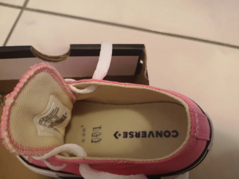 Converse All Star Pink Toddler Size 6 image indicator(7)