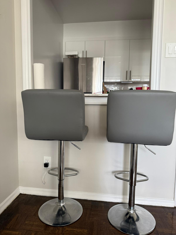 Set of 2 Grey Swivel Bar Stools - photo 5