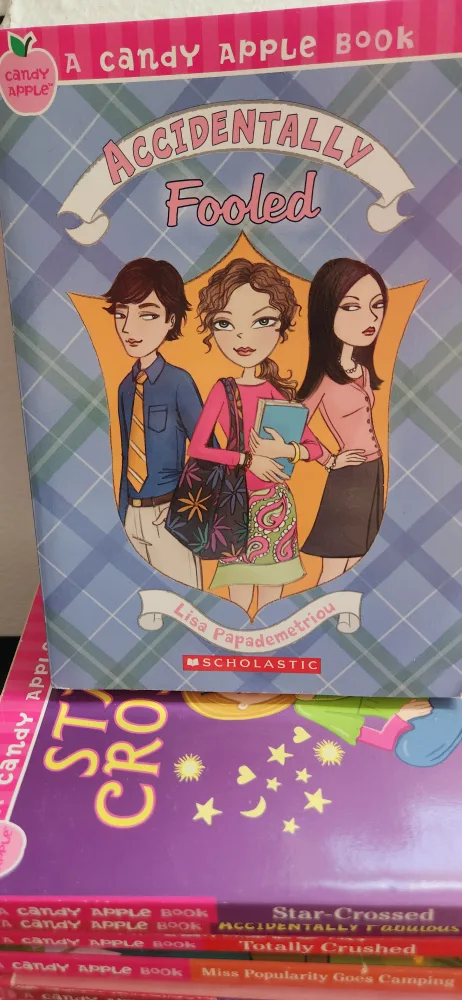 Candy Apple Book Series image indicator(8)