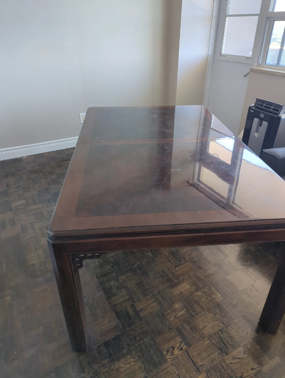 Solid Wood Brown Dining Table (can deliver) thumbnail