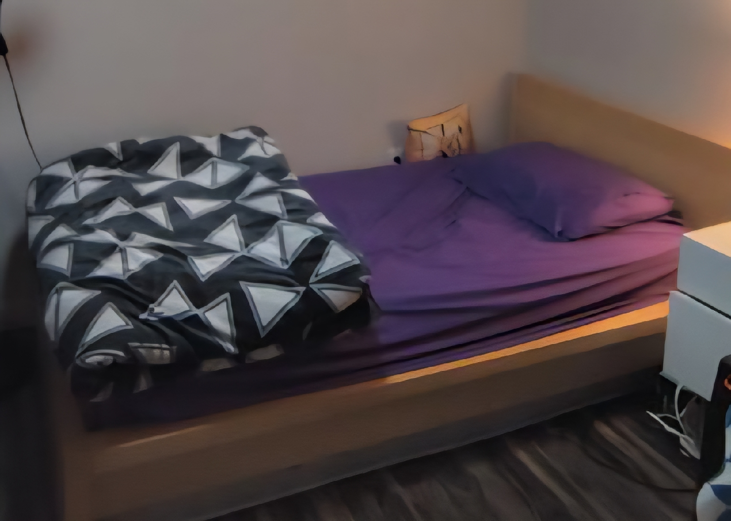 Bed , twin size bed