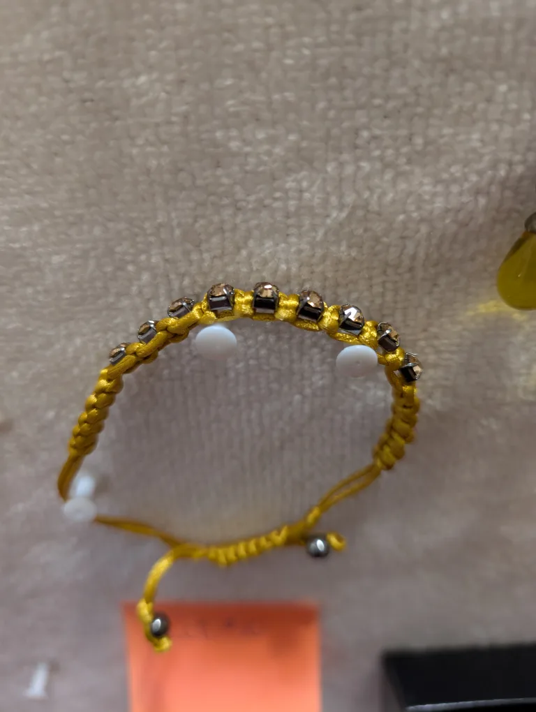 Fashion/Costume Jewellery incl New in Box Watch image indicator(6)