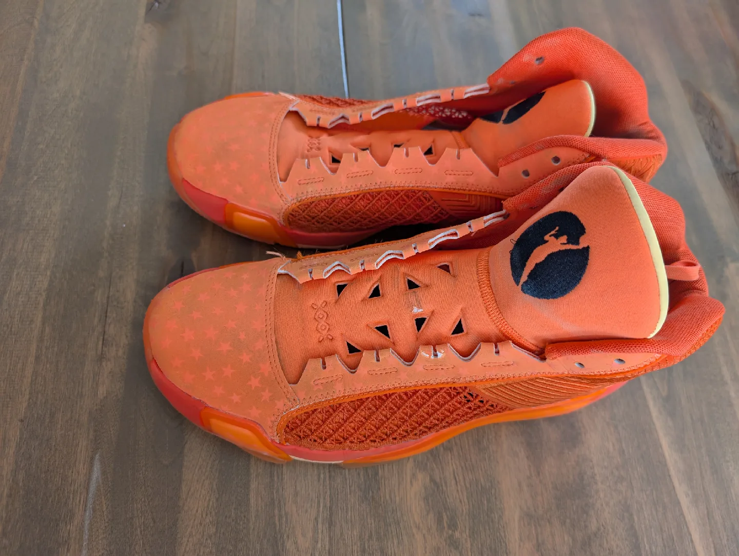 Air Jordan 38 'The Centre Star' WNBA Basketball Shoes - Size 12 image indicator(2)