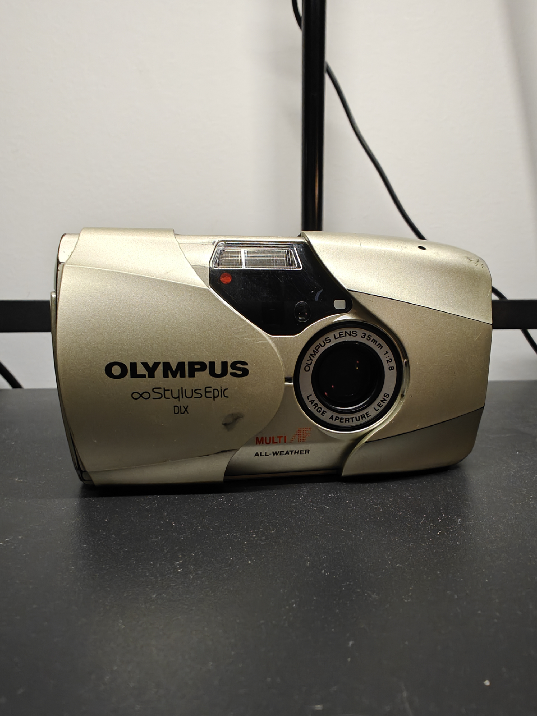 Olympus ∞ Stylus Epic DLX Camera - photo 2