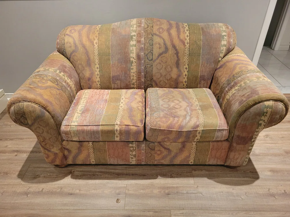 Loveseat Sofa thumbnail