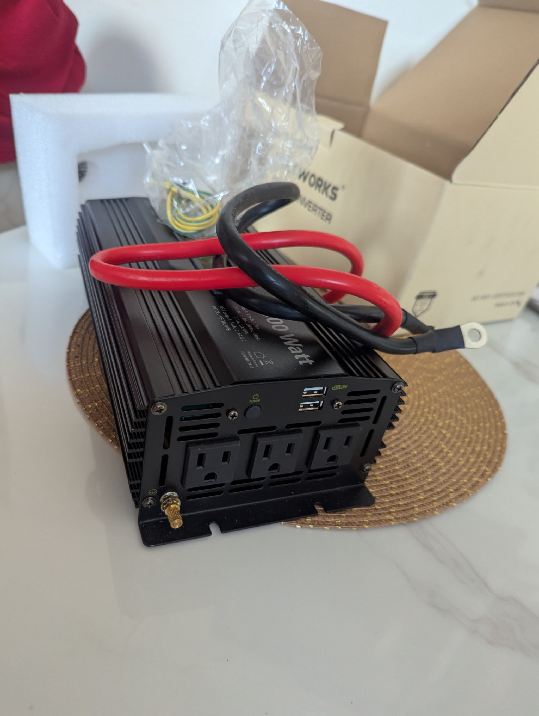 VOLTWORKS 1000W Pure Sine Wave Power Inverter - New in Box! - photo 4