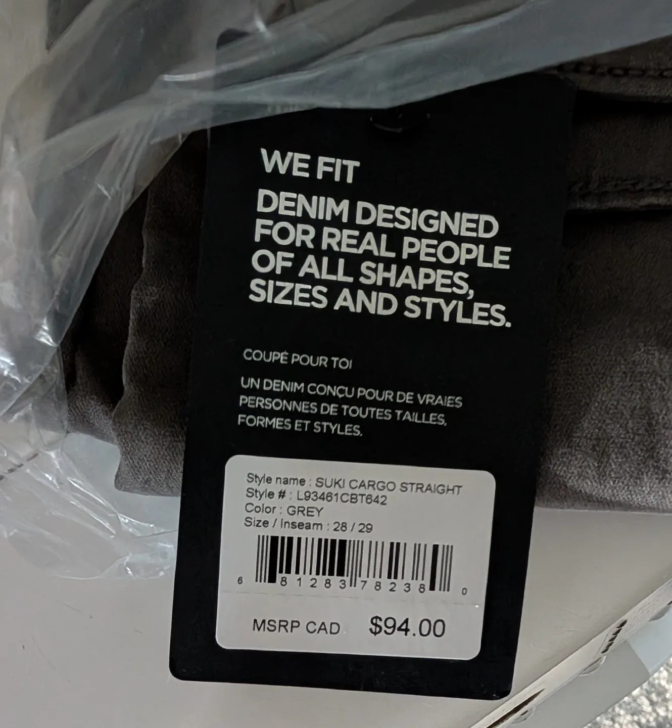 New Silver Jeans Co. Suki Cargo Straight Leg - 28/29 image indicator(3)