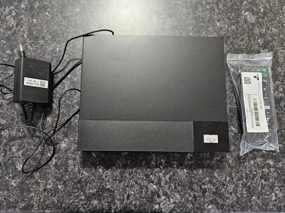 Sony Blu-Ray Disc Player with Remote thumbnail