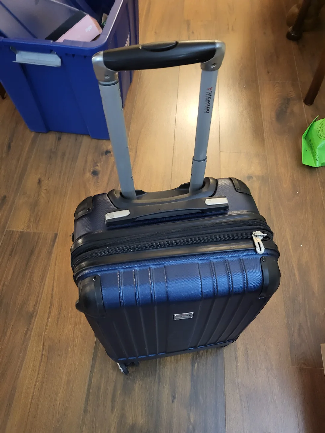 Ricardo Beverly Hills Carry-On Luggage image indicator(2)