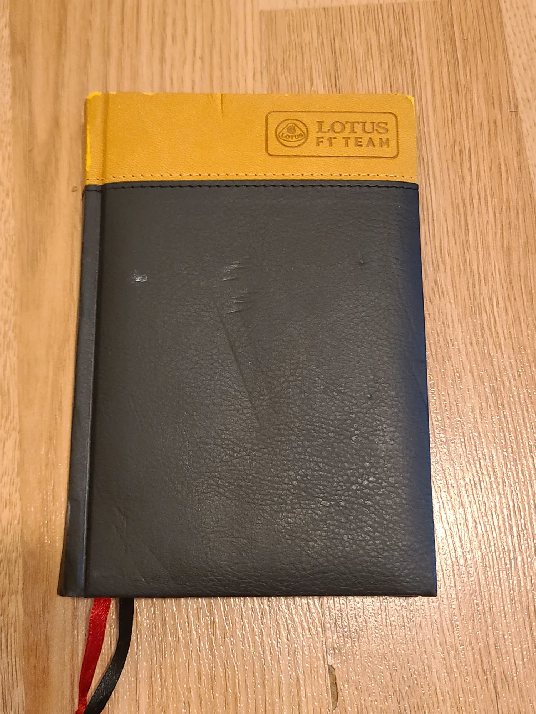 Lotus F1 Team Notebook thumbnail