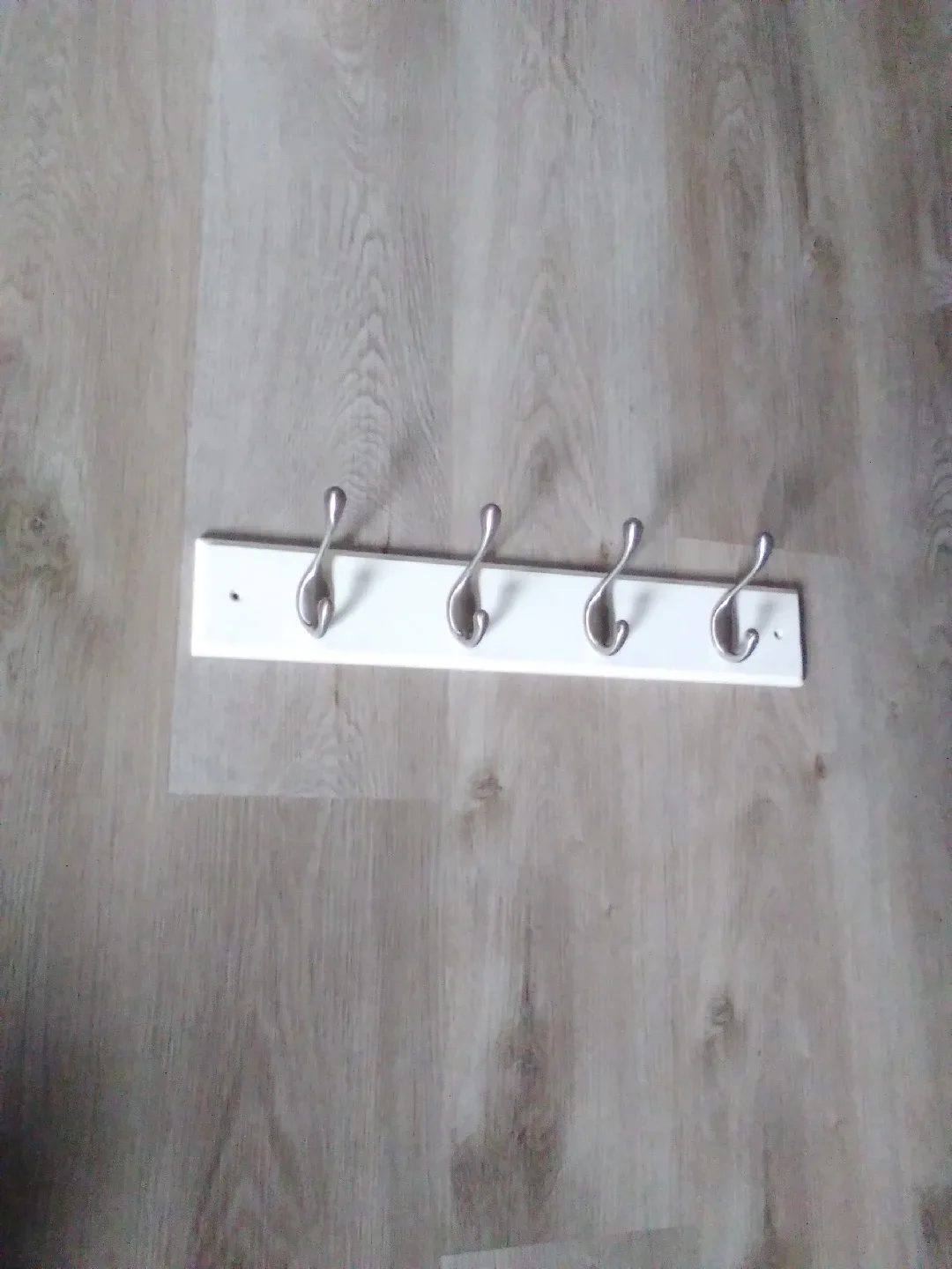 White Coat Rack with 4 Hooks 🥕 thumbnail