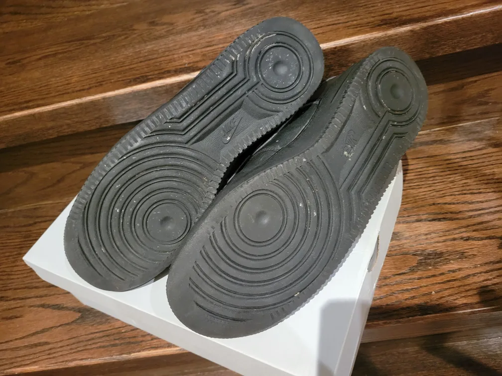 Nike Air Force 1 Low Black image indicator(3)