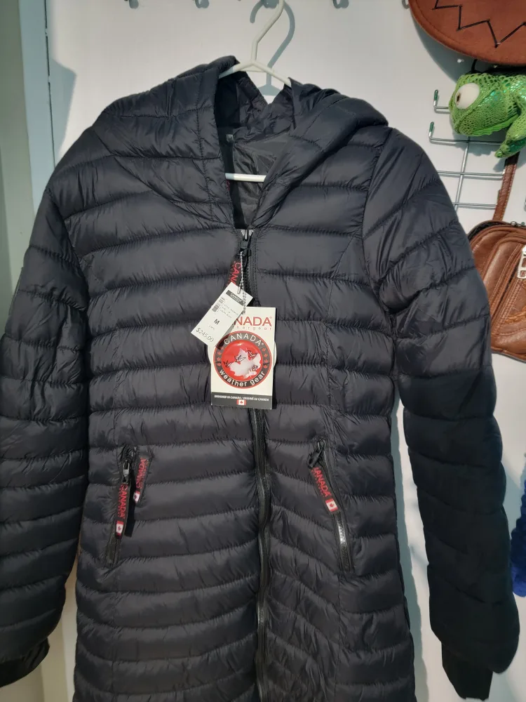 Canada Weathergear Black Down Jacket - Size M image indicator(2)