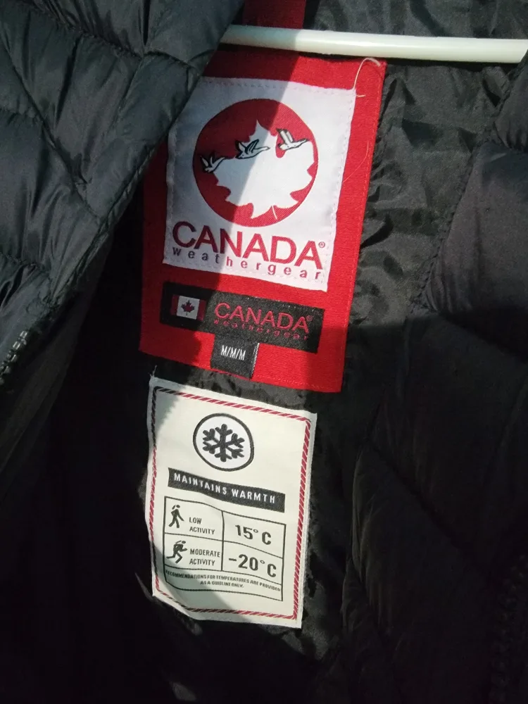 Canada Weathergear Black Down Jacket - Size M image indicator(3)