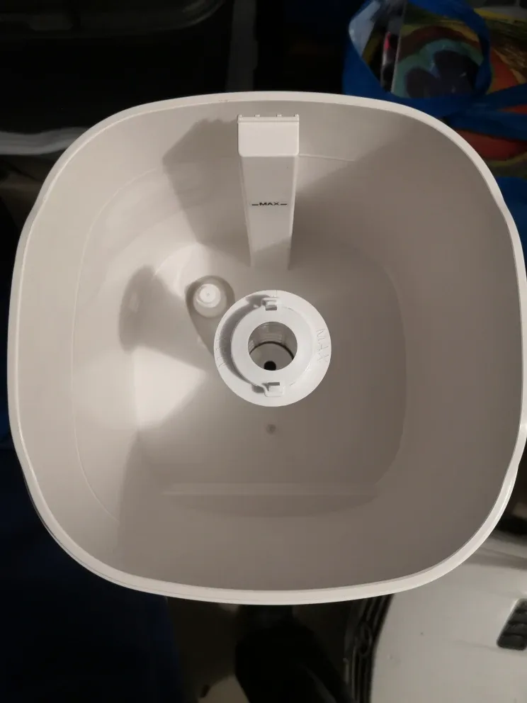 Crane Top Fill Ultrasonic Cool Mist Humidifier image indicator(6)