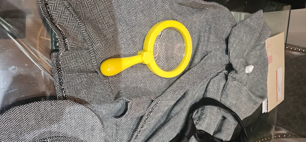 Detective Costume Set - Hat, Cape, Magnifying Glass image indicator(2)