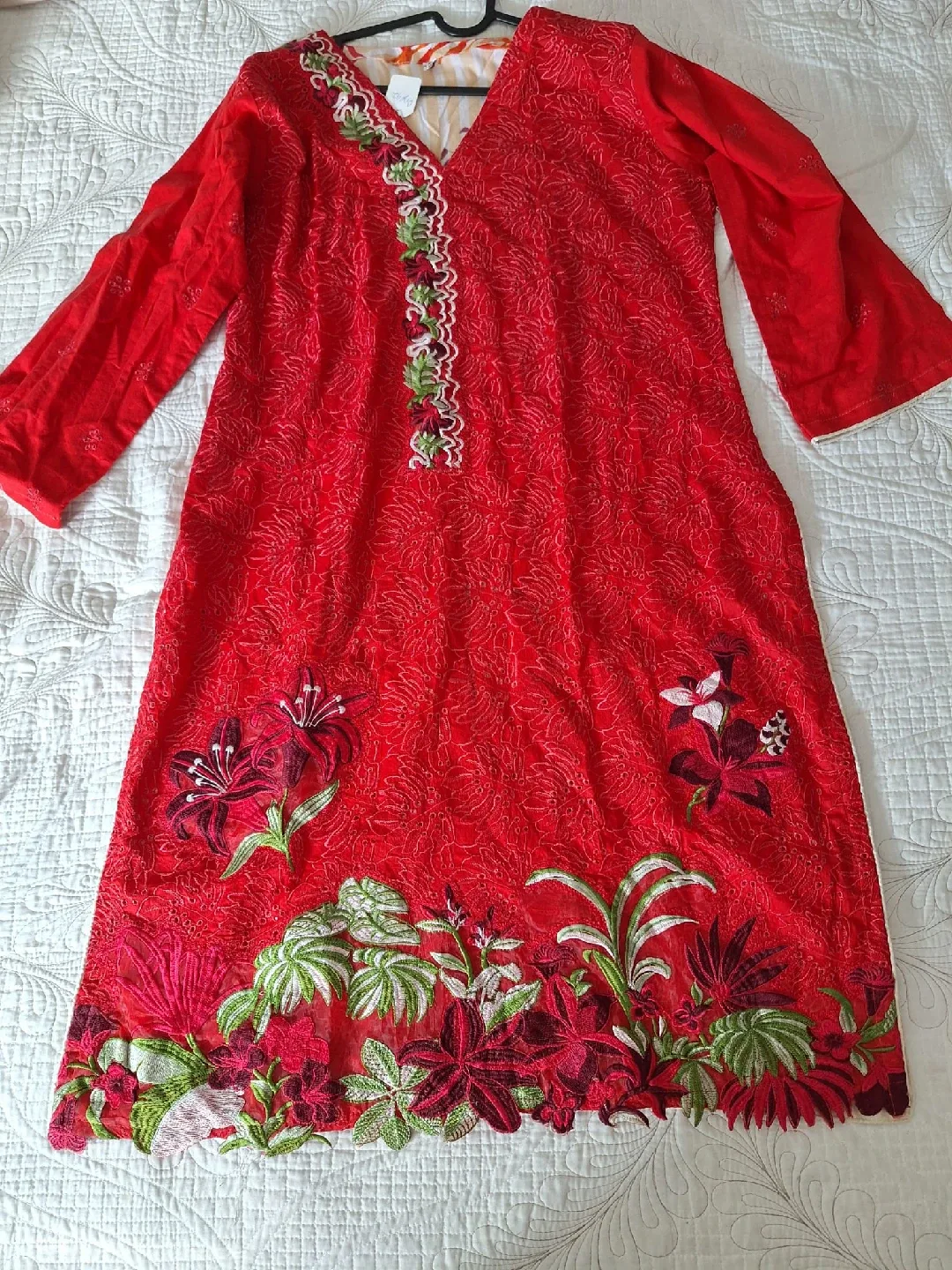 Beautiful Red Salwar Set image indicator(2)