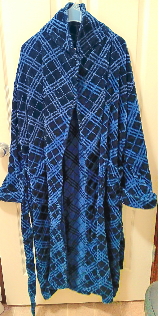 👘Comfortable Cherokee Robe 47 inches long👘
