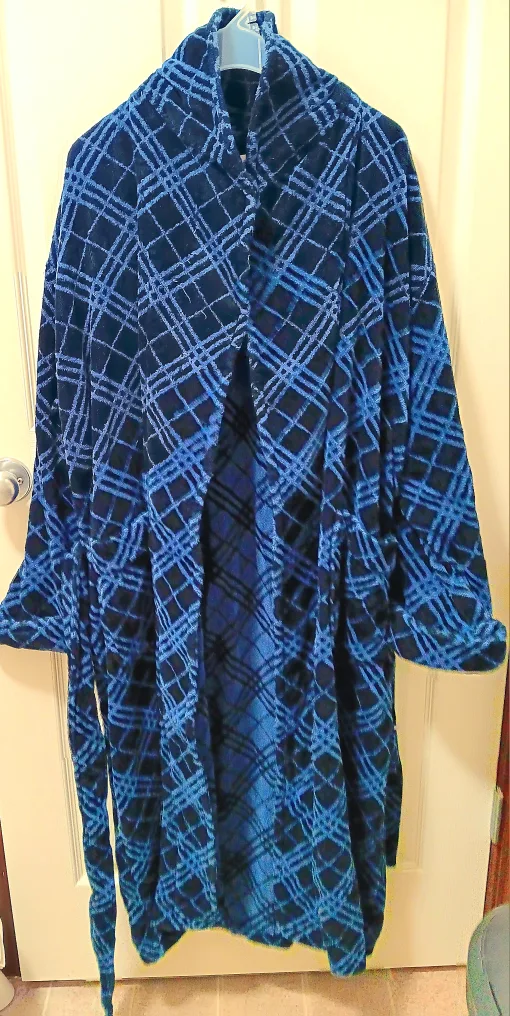 👘Comfortable Cherokee Robe 47 inches long👘 thumbnail
