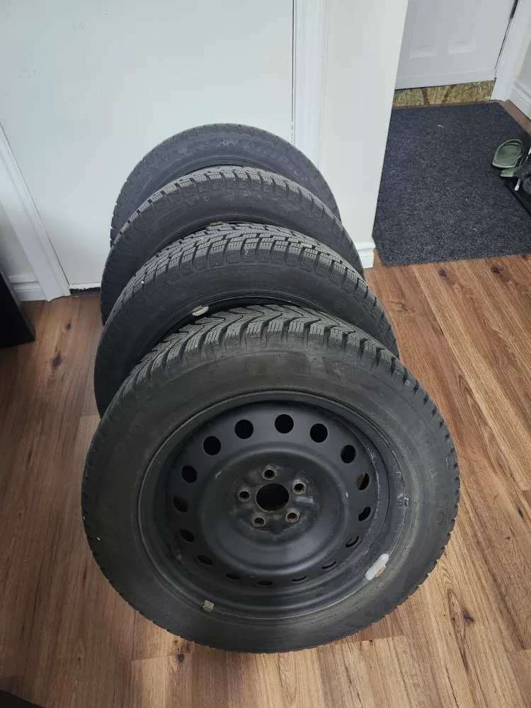 GT Radial Icepro 3 Winter Tires 205/55R16 image indicator(9)