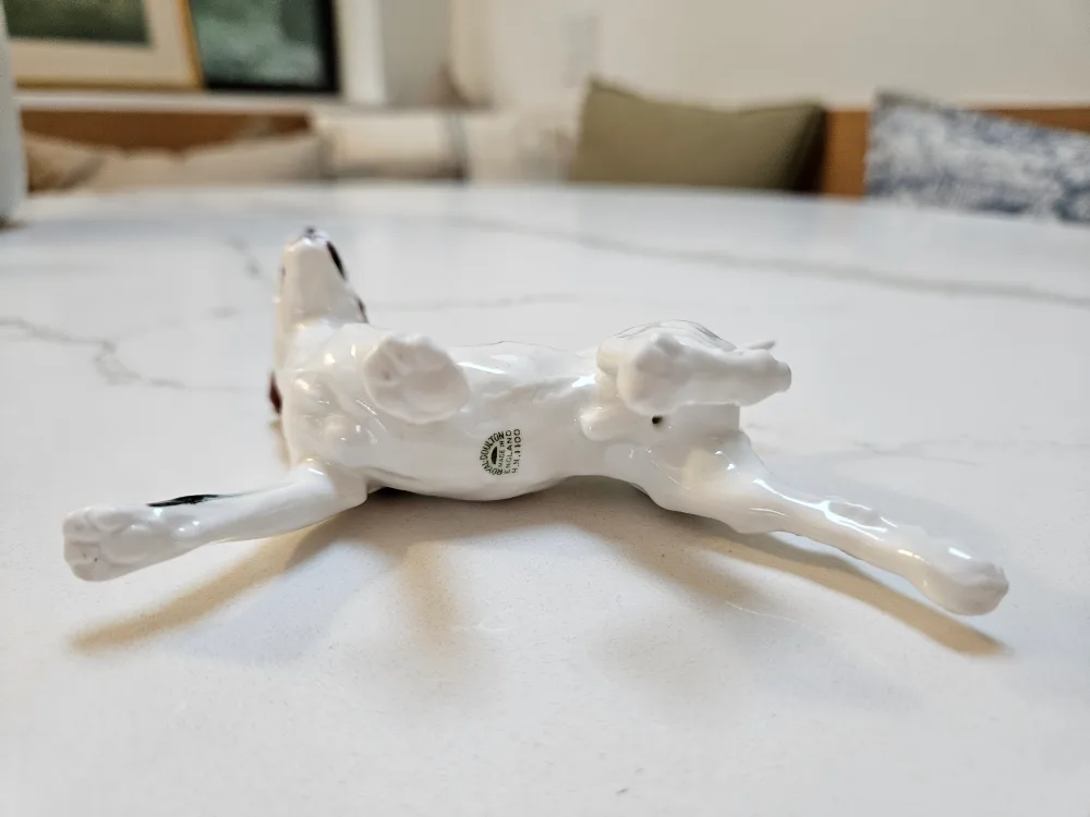 Royal Doulton Bull Terrier Dog Figurine Made in England image indicator(4)