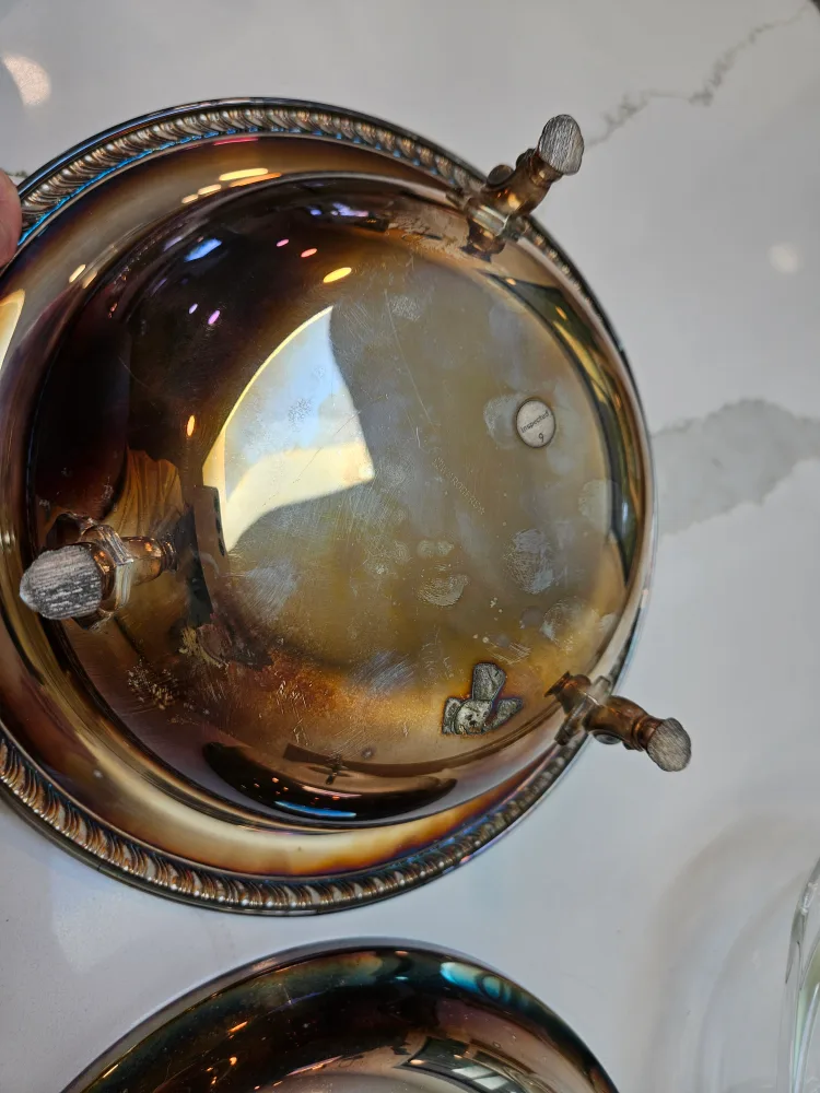 Silver plate Serve Dish with Pyrex Bowl image indicator(3)