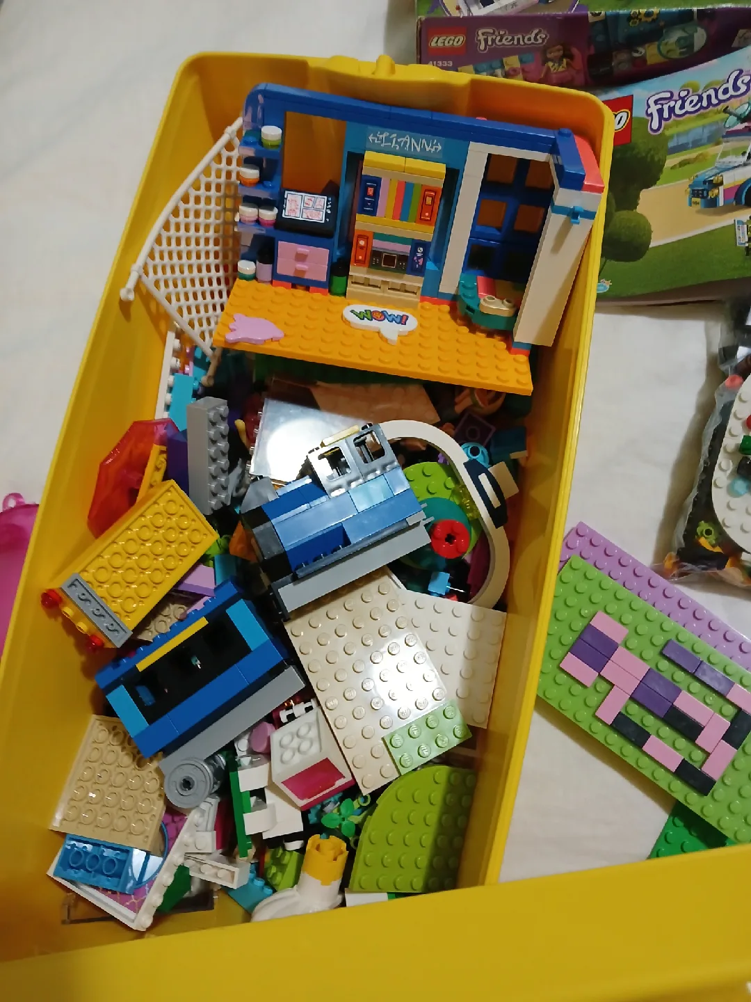 Lego Friends Sets - 41333, 41451, 41330, Classic 10696 image indicator(3)