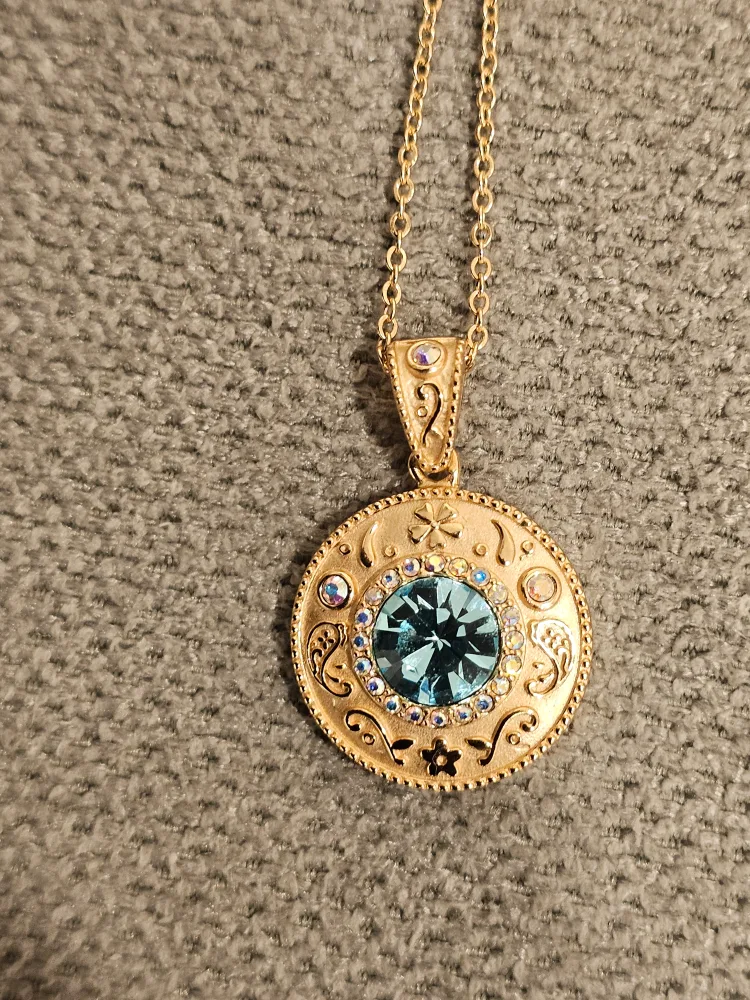 Sterling silver Gold plated Necklace with Blue Stone Pendant thumbnail