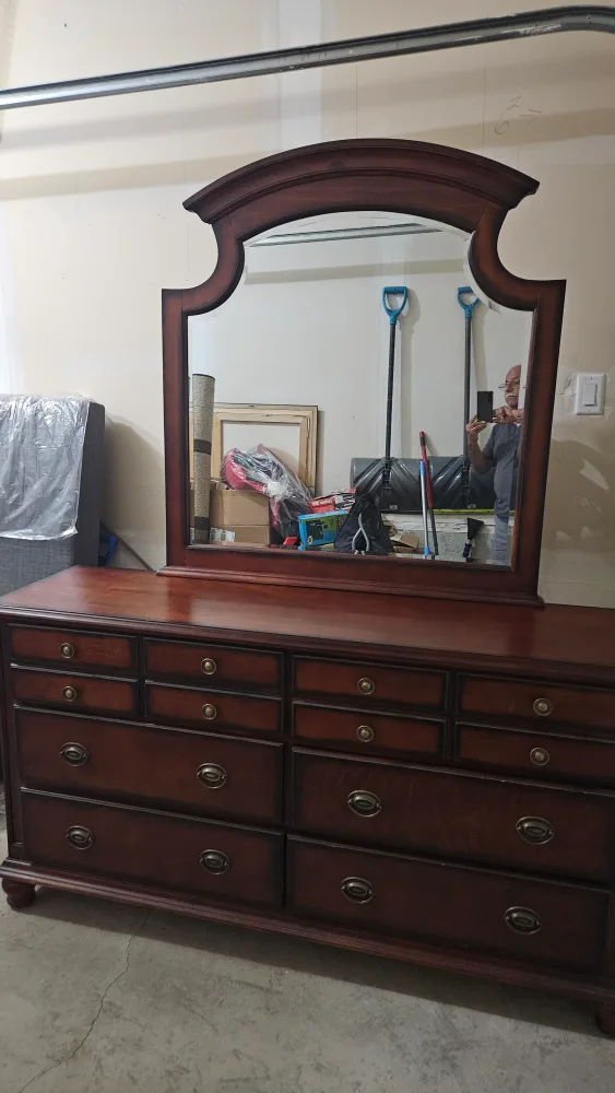 Wood Dresser with Mirror - Solid Wood image indicator(2)