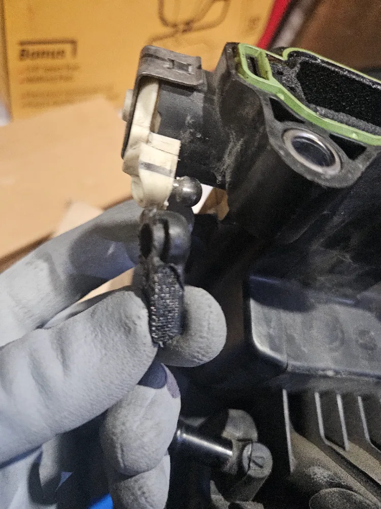 broken plastic  weld repair image indicator(2)