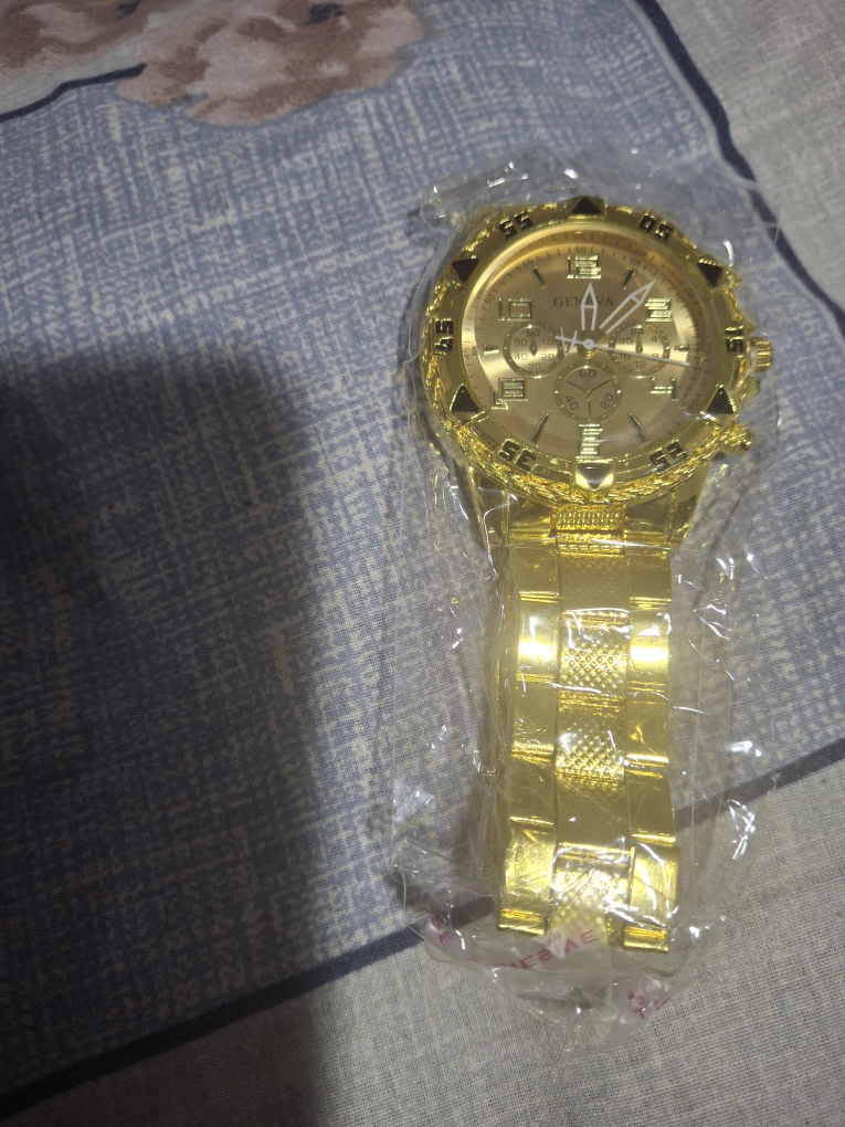 Geneva Gold Watch - photo 2